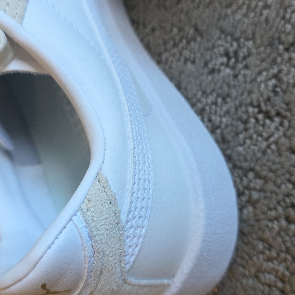 Puma White Cream Low-Top Sneakers - Picture 7 of 11